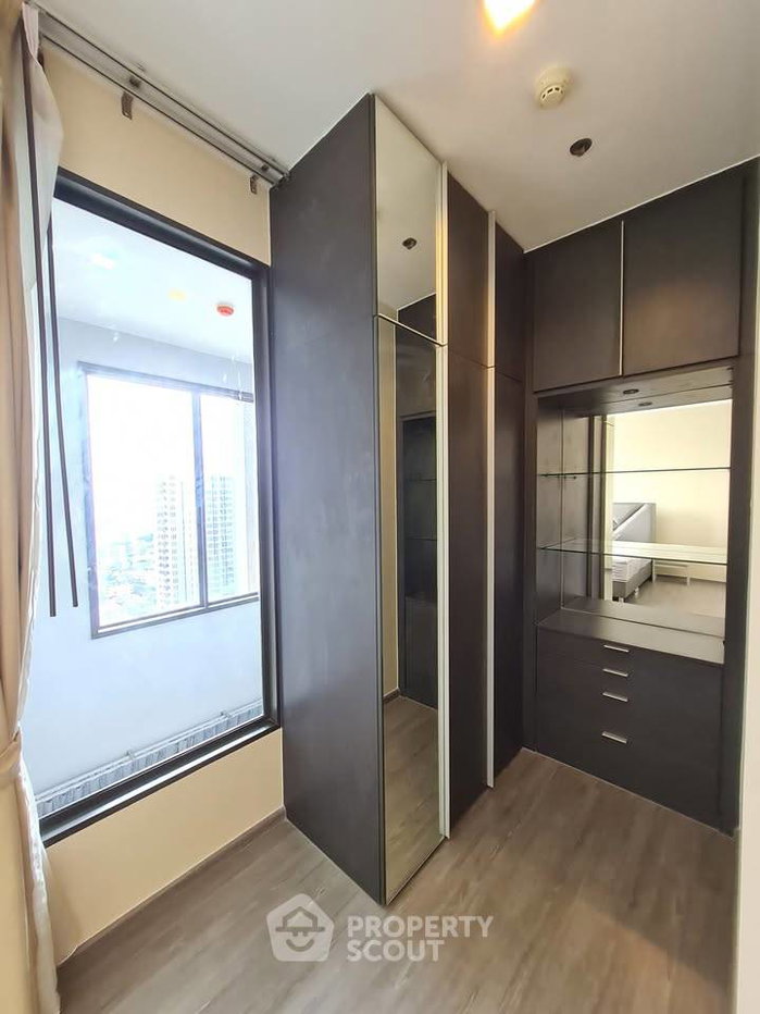 รูป คอนโด 2 ห้องนอน ชั้น 25–26 Nye By Sansiri ใกล้ BTS วงเวียนใหญ่ 200 ม. (ID 3183677) - รูปที่ 9/12