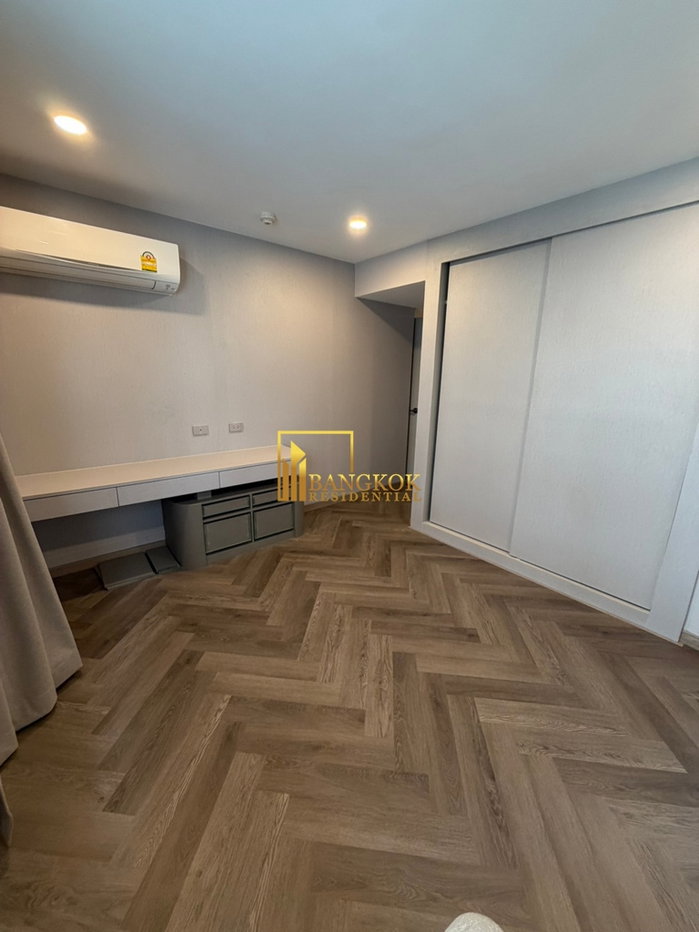 รูป Le Raffine 24 | Renovated 4 Bedroom Duplex Condo With Pool - BR62018CD - รูปที่ 15/32