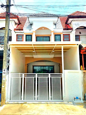 ทาวน์โฮม โรงเรียนนานาชาติเด่นหล้า : 📌 ขายทาวน์เฮาส์ โครงการ หมู่บ้านช.รุ่งเรือง6 2 ชั้น 2 ห้องนอน 2 ห้องน้ำ