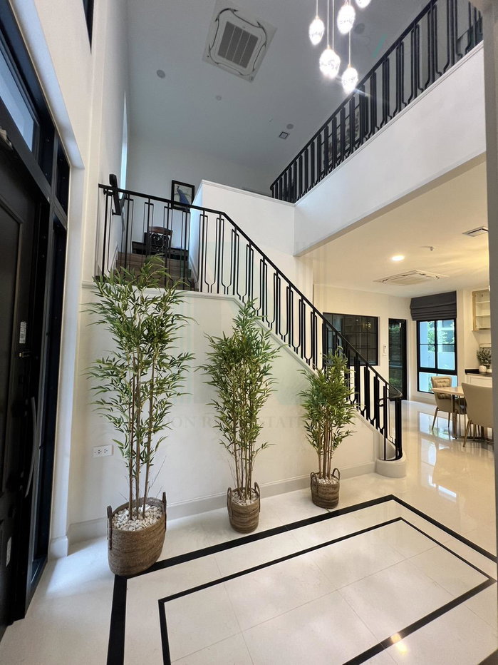รูป 📌 ขายบ้านเดี่ยว โครงการ นันทวัน พระราม9 กรุงเทพกรีฑาตัดใหม่ 2 ชั้น 4 ห้องนอน 5 ห้องน้ำ - รูปที่ 2/8