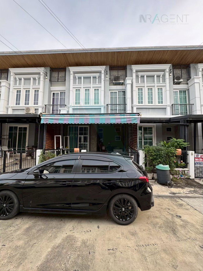 รูป 📌 ขายทาวน์เฮาส์ โครงการ โกลเด้น ทาวน์ เกษตร - นวมินทร์ 2 ชั้น 3 ห้องนอน 2 ห้องน้ำ - รูปที่ 1/8