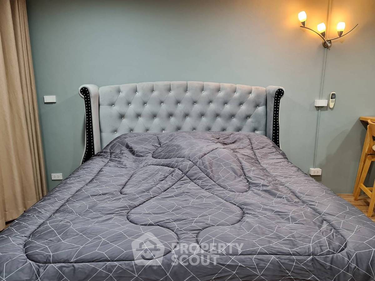 picture 27th-Floor 1-BR Sukhumvit Suite Near BTS Nana (ID 3182877) - 8/12
