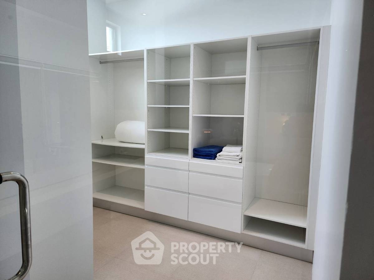 picture 456 Sqm 4-BR Villa For Sale At La Lua Resort Hua Hin (ID 2391387) - 14/14
