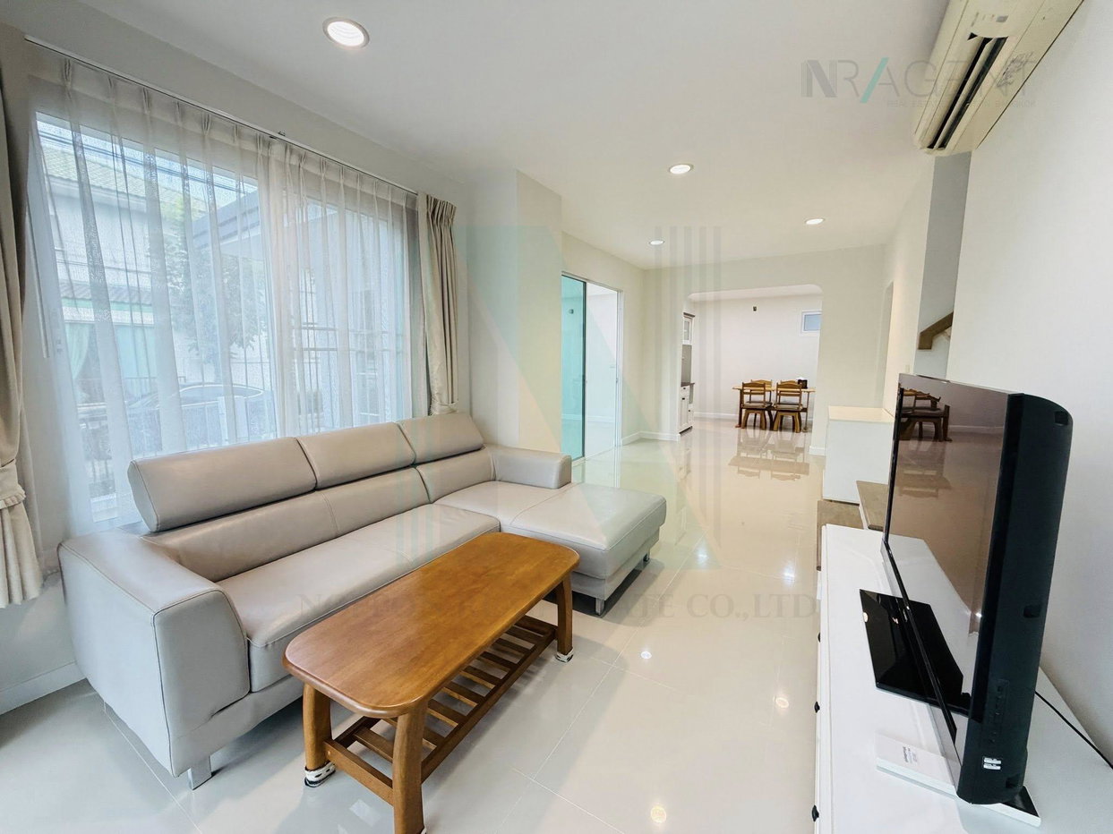 รูป 📌 ขายบ้านแฝด กรูฟวิลล์ บางนา 2 ชั้น 3 ห้องนอน 3 ห้องน้ำ - รูปที่ 2/8