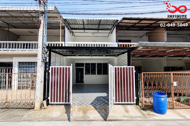 รูป ขายทาวน์เฮาส์ 2 ชั้น อู่ทองวิลล่า 18 ตร.ว. ถนนอู่ทอง ปากแพรก เมืองกาญจนบุรี รีโนเวทใหม่ พร้อมอยู่ - รูปที่ 1/7