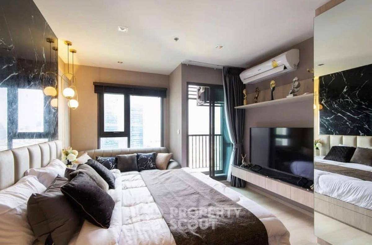 picture 1-BR Condo For Sale, Life One Wireless, BTS Phloen Chit (27th Floor) (ID 2559426) - 1/18