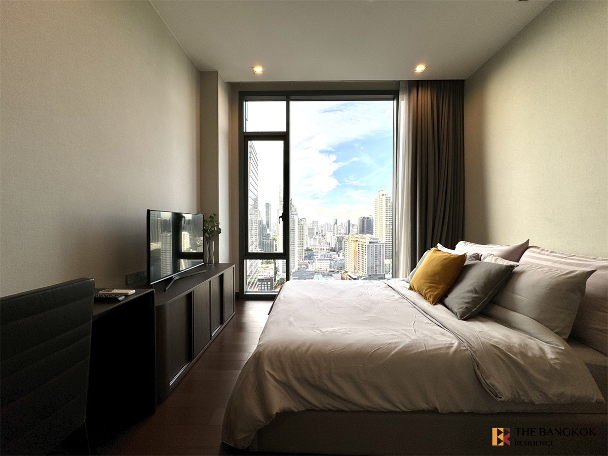 picture Ultimate Luxury Lifestyle with Convenience Q Sukhumvit near BTS Nana - 5/10