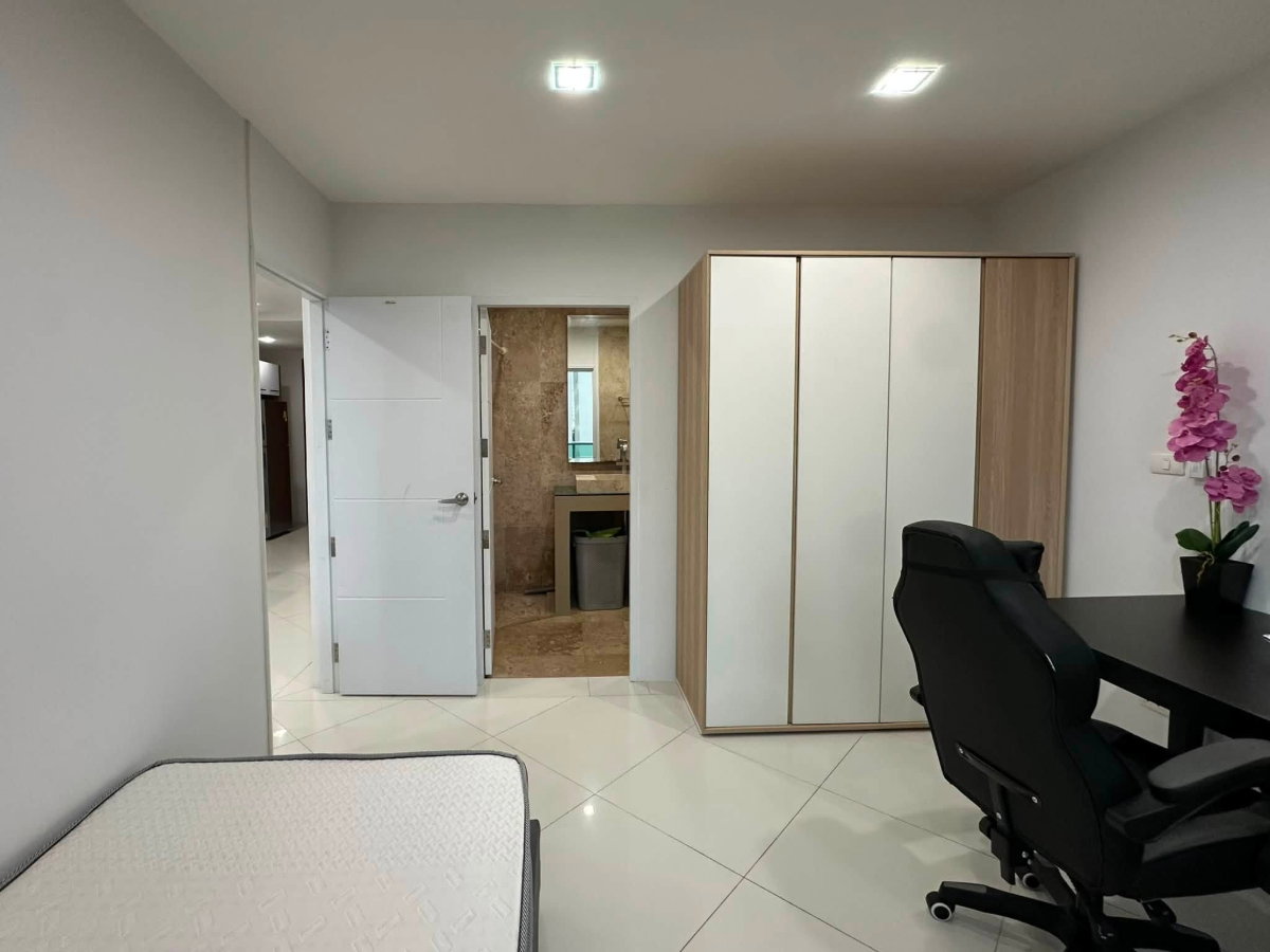 รูป 🔥 ขาย คอนโด ลากูน่า ไฮท์ส (LAGUNA HEIGHTS CONDOMINIUM) | ติดทะเลวงศ์อมาตย์ - รูปที่ 16/17