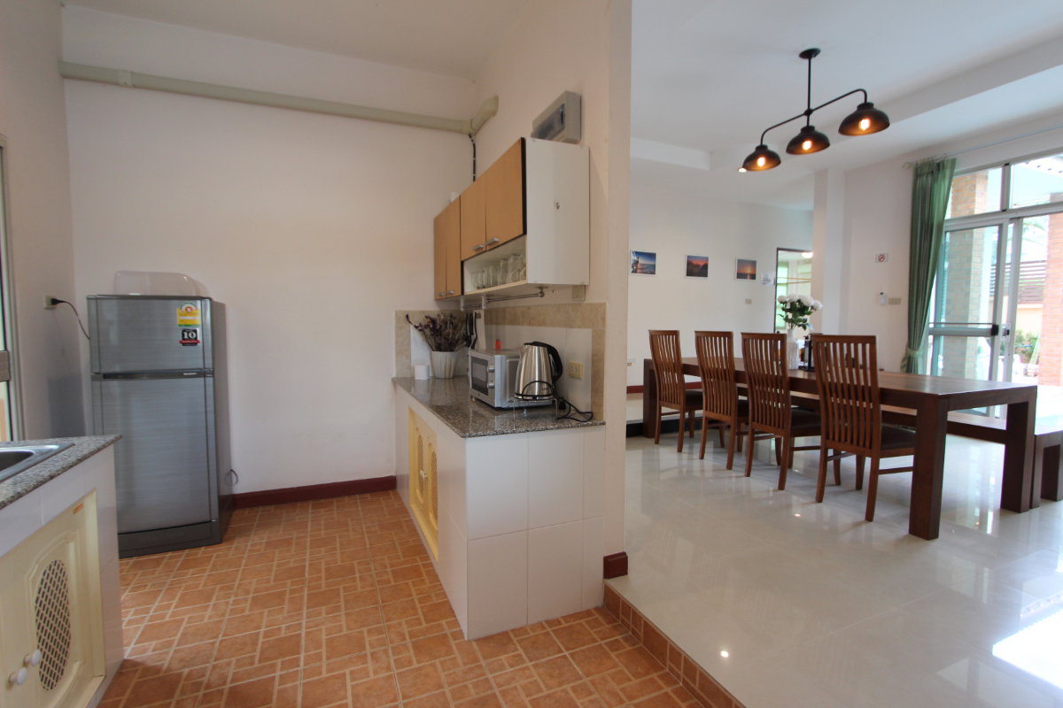 รูป ให้เช่าพูลวิลล่า 2 หลัง พัทยา-จอมเทียน | Hansa Paradise Hill | 3 นอน 3 น้ำ สระส่วนตัว เริ่ม 37,000/เดือน - รูปที่ 9/22