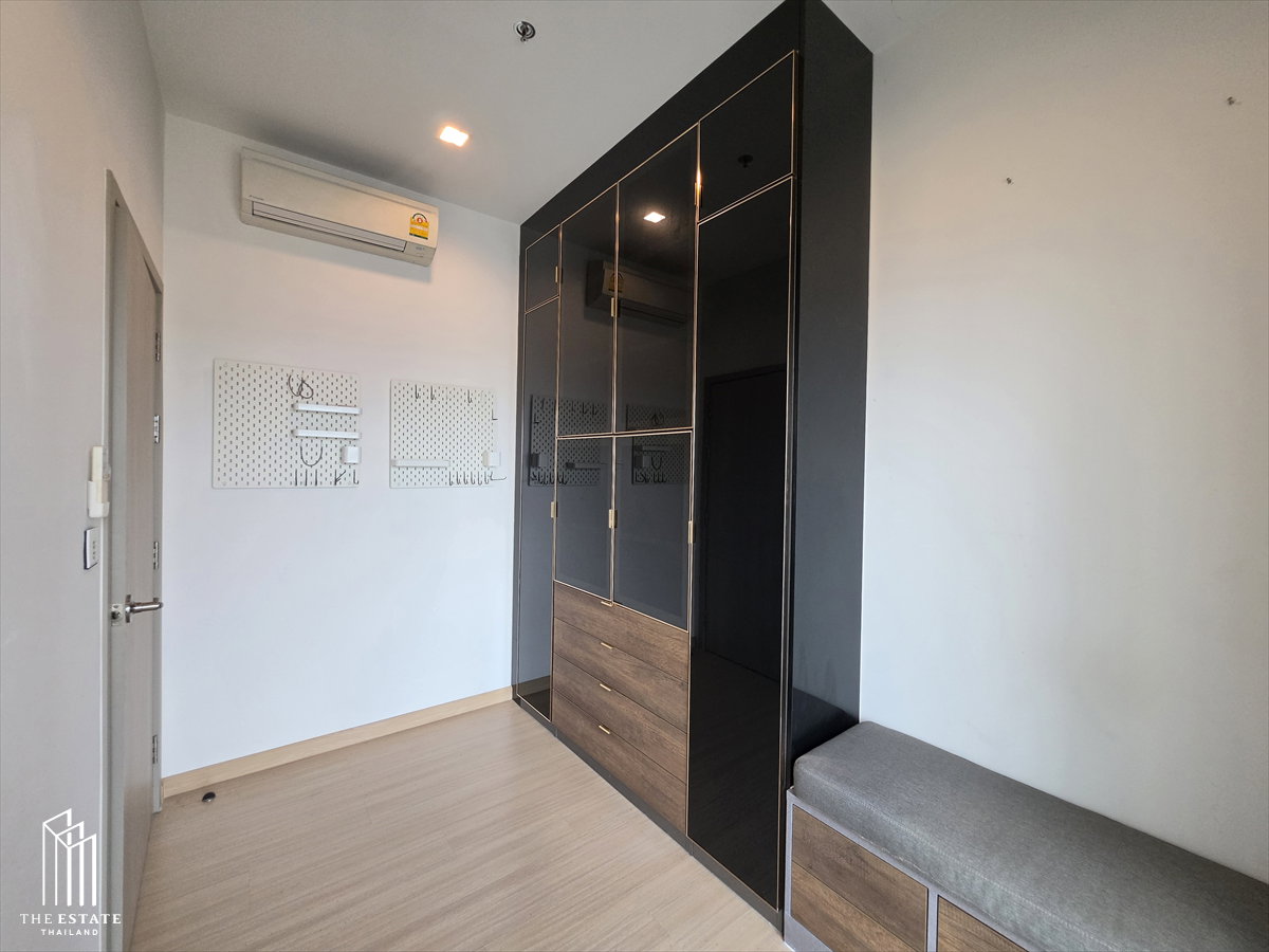 picture For rent Whizdom Connect, corner unit with Flexi Room  - 9/13
