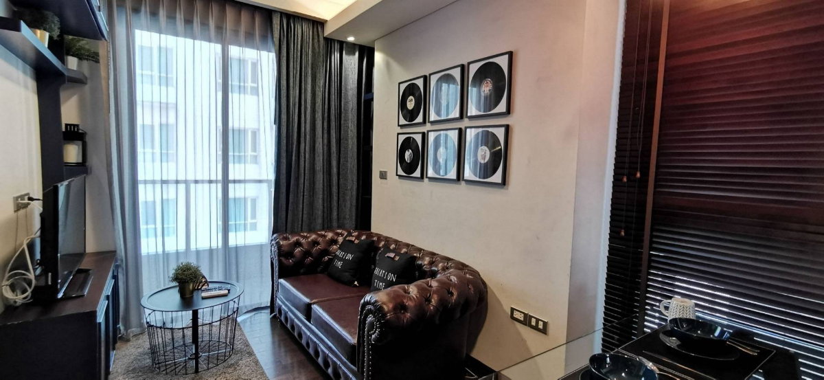 picture For Rent  🏢✨The Lumpini 24 Interested, add Line @255ghzjq. Add @ too. ꔛ - 5/9