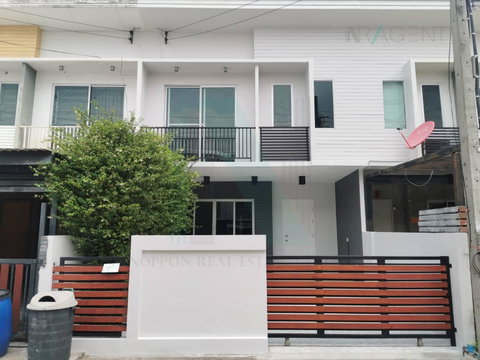 📌 ขายทาวน์เฮาส์ โครงการ เดอะ คอนเนค เกษตร นวมินทร์ 2 ชั้น 3 ห้องนอน 2 ห้องน้ำ