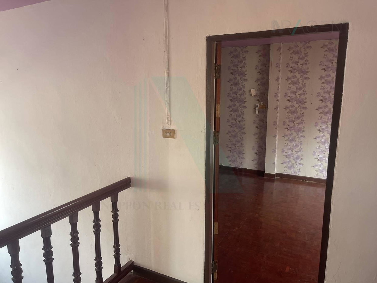 picture ð For Sell House K.C. GARDENHOME 2-story 4 bedroom 2 bathroom - 8/8