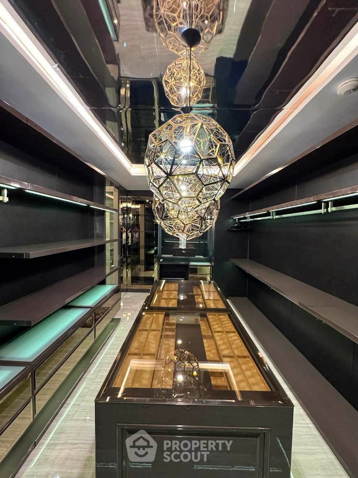 picture 3-BR 240 Sqm On 20th Floor, Citi Smart Sukhumvit 18, 200m To BTS Asoke (ID 3182123) - 9/19