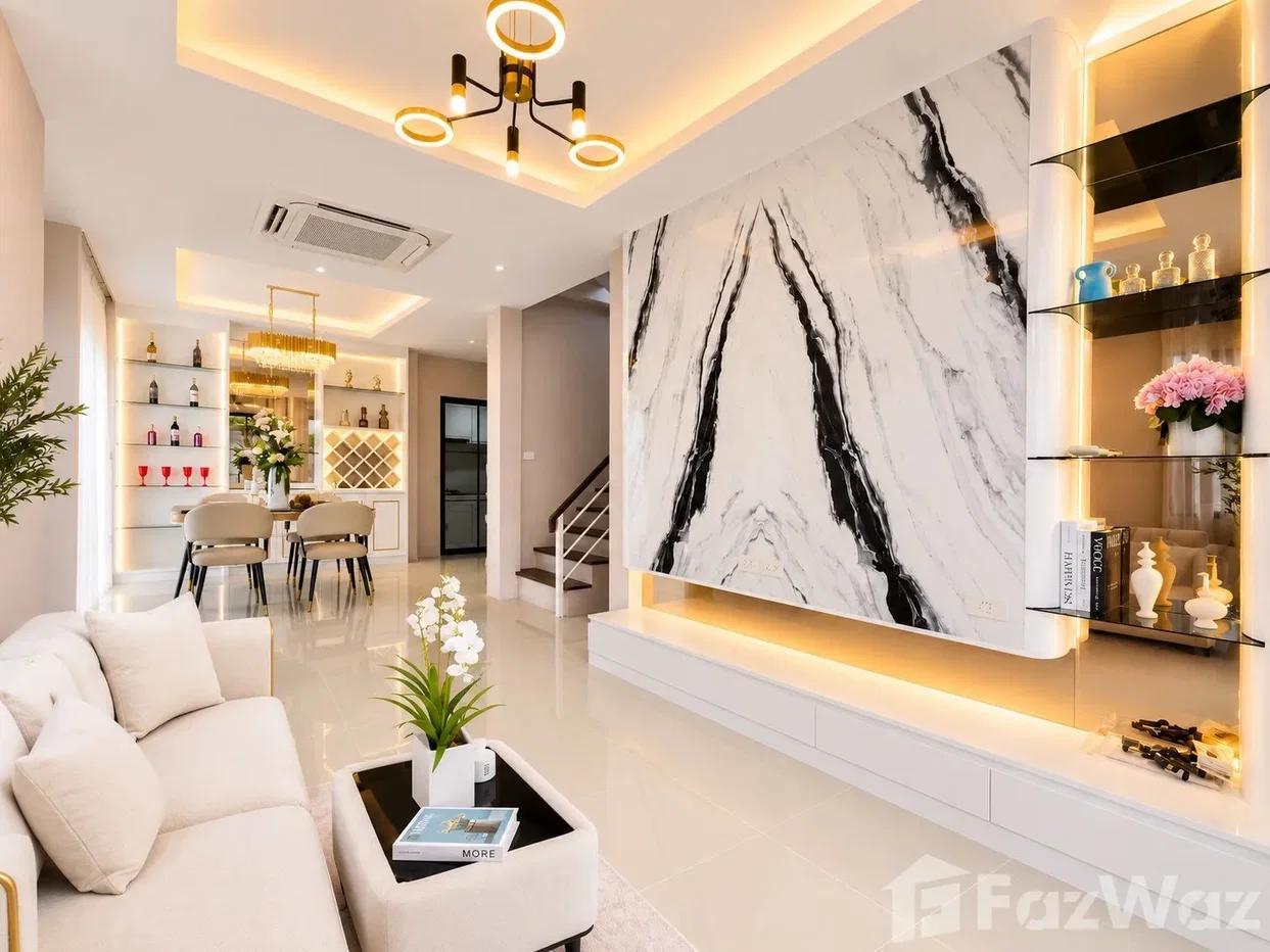 รูป ขาย บ้านเดี่ยว 4 ห้องนอน ในโครงการ อุไรวรรณ แกรนด์ วิลล่า 6664692 - รูปที่ 2/16