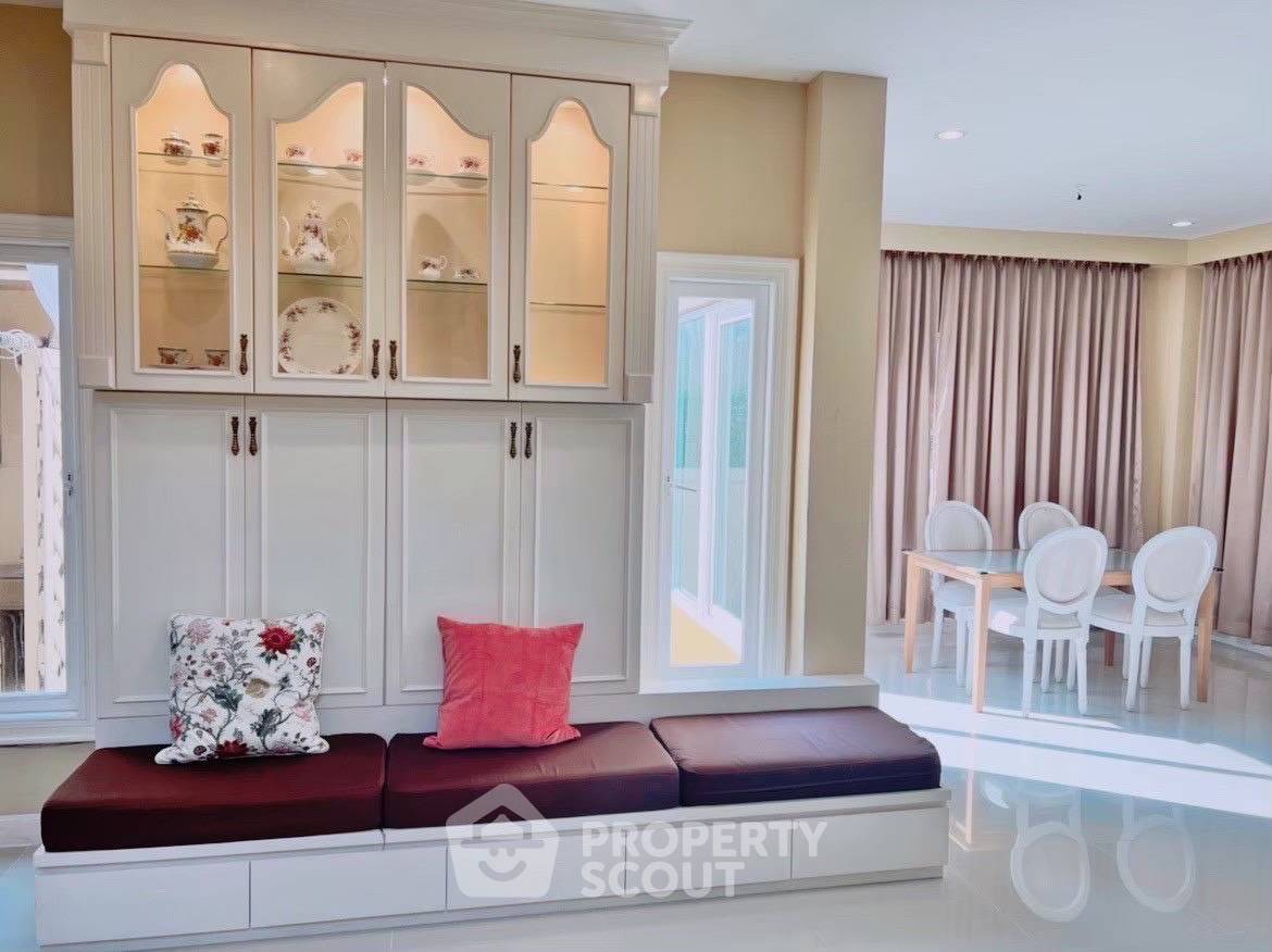 picture Pet-Friendly 3-BR House At Perfect Place Ratchapruk (ID 2084097) - 13/23