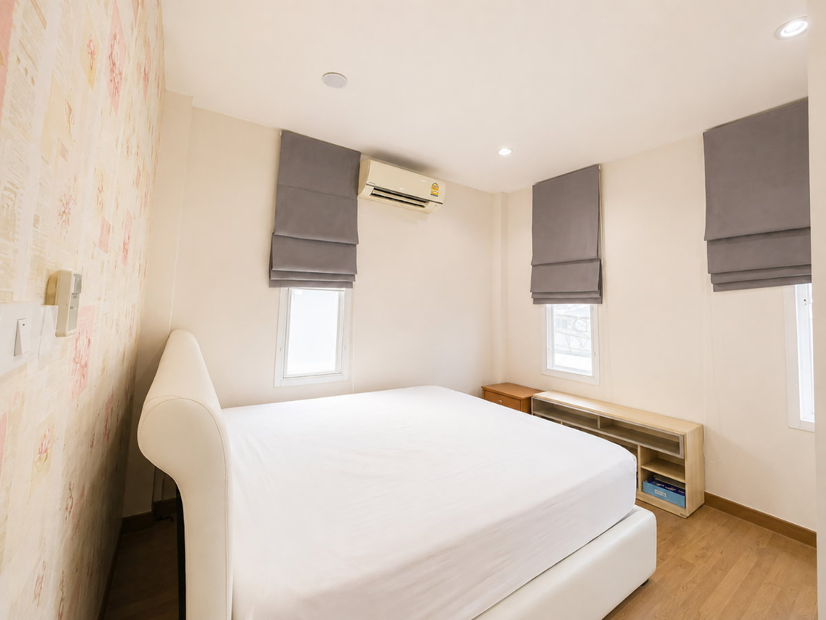 รูป ขายบ้านเดี่ยว 2 ชั้น บ้านบึง ชลบุรี หมู่บ้านบูรพาเมาท์เท่น หลังมุม มีสระว่ายน้ำส่วนตัว - รูปที่ 29/40