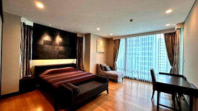 Condos for rent : For Rent: The Park Chidlom, 180,000 THB [NCr260801]