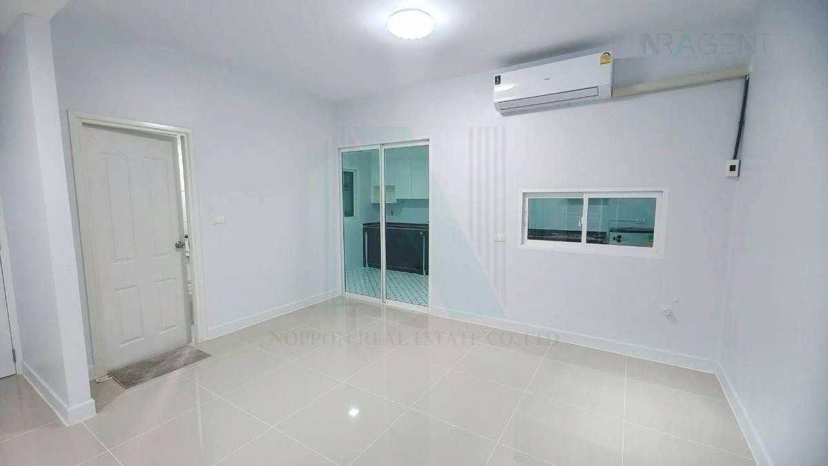 รูป 📌 ให้เช่าบ้านเดี่ยว 2 ชั้น เดอะ วิลเลจ บางนา กม.10 3 ห้องนอน 2 ห้องน้ำ - รูปที่ 2/8