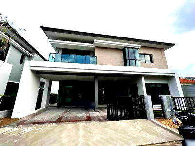 Houses for rent Bangkok : For Rent Detached House the City Rama9 Ramkhamhaeng GH452