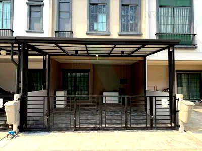 Townhouses for sale Crystal Design Center : 📌 For Sell Town house SIRI PLACE LADPRAO 101 2-story 3 bedroom 3 bathroom