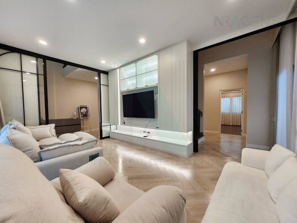 picture ð For Sell House THE CITY SUKHUMVIT-ONNUT 2-story 4 bedroom 5 bathroom - 3/8