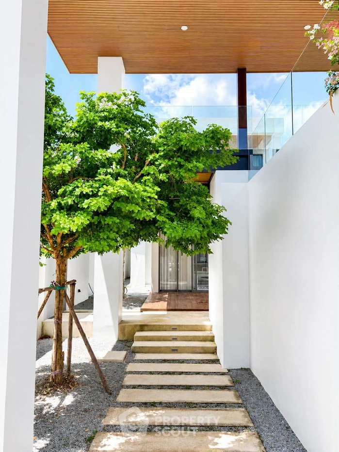 picture 322 Sqm 3-Bedroom Villa For Sale In Palai Chalong Phuket (ID 3182924) - 4/30