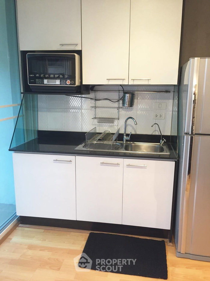 picture 2-BR Condo At The Amethyst Sukhumvit 39 Near BTS Phrom Phong (ID 880944) - 3/15