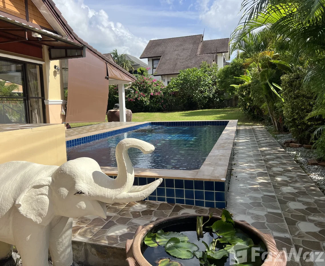 picture Spacious 3-Bedroom villa with Private Pool & wide Garden 6660636 - 29/32