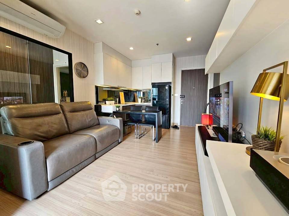 รูป คอนโด 1 ห้องนอน ชั้น 32 Urbano Absolute ใกล้ BTS กรุงธนบุรี (ID 3182870) - รูปที่ 1/10