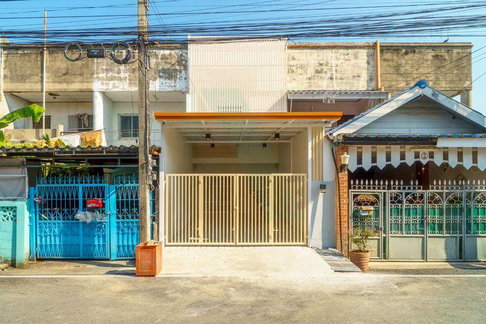 📌 ขายทาวน์เฮาส์ โครงการ หมู่บ้านธารทอง 2 2 ชั้น 3 ห้องนอน 2 ห้องน้ำ