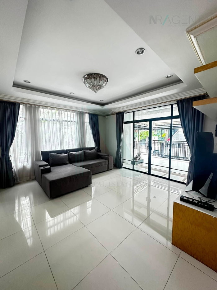 รูป 📌 ขายบ้านเดี่ยว โครงการ ภัสสร เพรสทีจ บางนา-สุวรรณภูมิ 2 ชั้น 3 ห้องนอน 3 ห้องน้ำ - รูปที่ 3/8