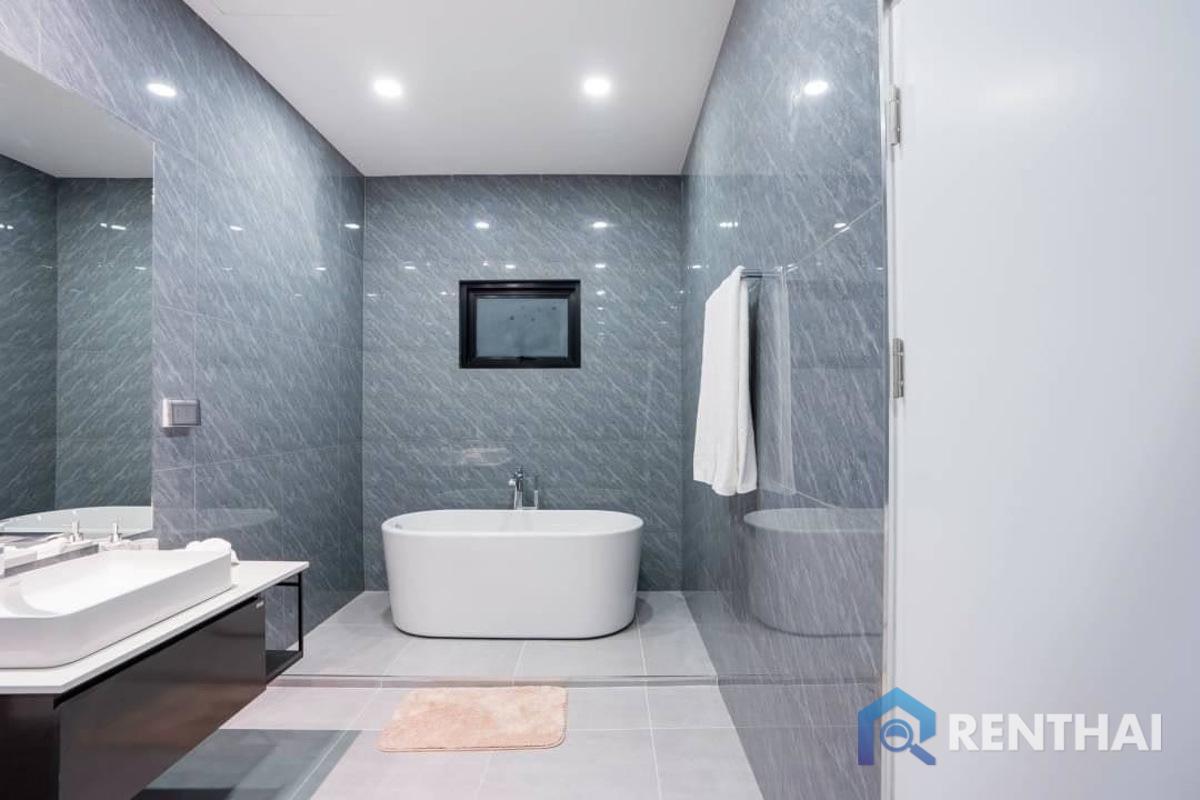 picture Luxury pool villa for rent 4bed 4bath - 8/16