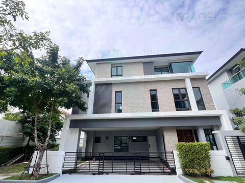 📌 ให้เช่าบ้านเดี่ยว โครงการ เดอะ ซิตี้ เอกมัย-ลาดพร้าว 3 ชั้น 4 ห้องนอน 5 ห้องน้ำ