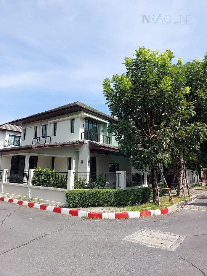 รูป 📌 ให้เช่าบ้านเดี่ยว 2 ชั้น เลค วิว พาร์ค วงแหวนบางนา 5 ห้องนอน 6 ห้องน้ำ - รูปที่ 1/8