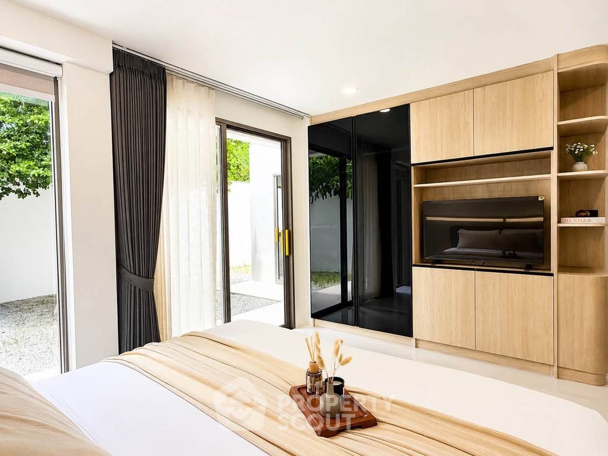 picture 322 Sqm 3-Bedroom Villa For Sale In Palai Chalong Phuket (ID 3182924) - 7/30
