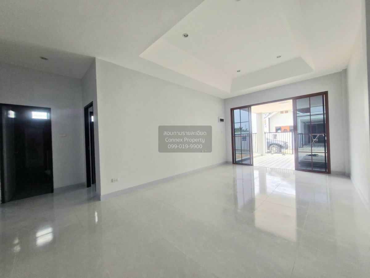 รูป ขายบ้าน  บ้านแฝด นอร์ดิกโมเดิร์น - บางละมุง 41 บางละมุง บางละมุง ชลบุรี CX-167053 ✅ ทักไลน์ @connexproperty ตอบทันที ทีมงานมืออาชีพ ✅ - รูปที่ 3/12