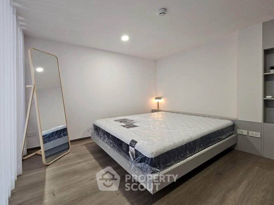 picture 200m BTS Phra Khanong | 1-BR KnightsBridge Space Sukhumvit-Rama4 (ID 3182362) - 4/23