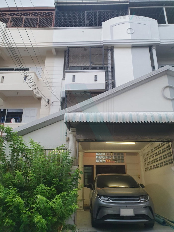 รูป 📌 ให้เช่าทาวน์เฮาส์ 3 ชั้น หมู่บ้านเรืองศิริ 4 ห้องนอน 3 ห้องน้ำ - รูปที่ 1/8