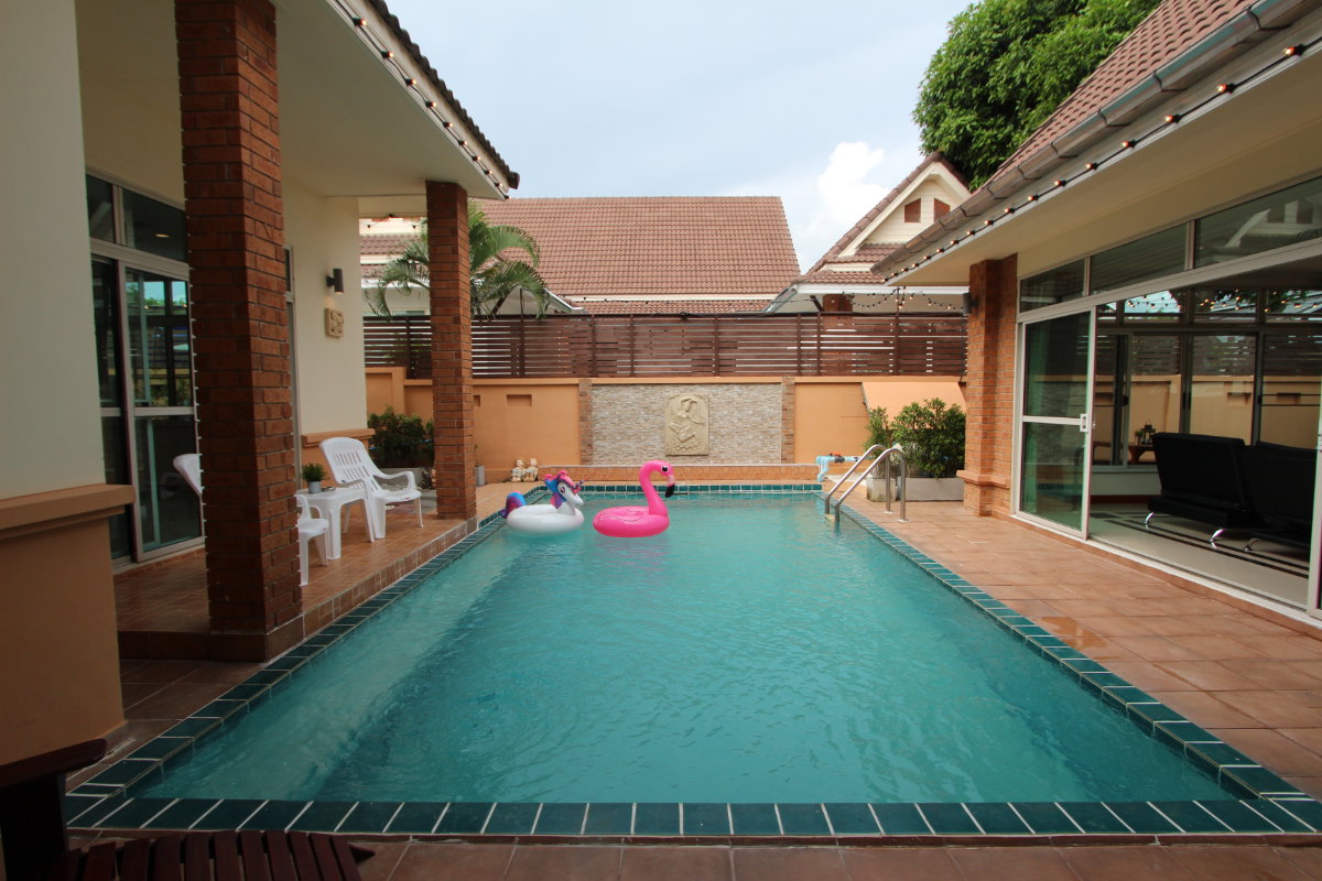 รูป ให้เช่าพูลวิลล่า 2 หลัง พัทยา-จอมเทียน | Hansa Paradise Hill | 3 นอน 3 น้ำ สระส่วนตัว เริ่ม 37,000/เดือน - รูปที่ 5/22