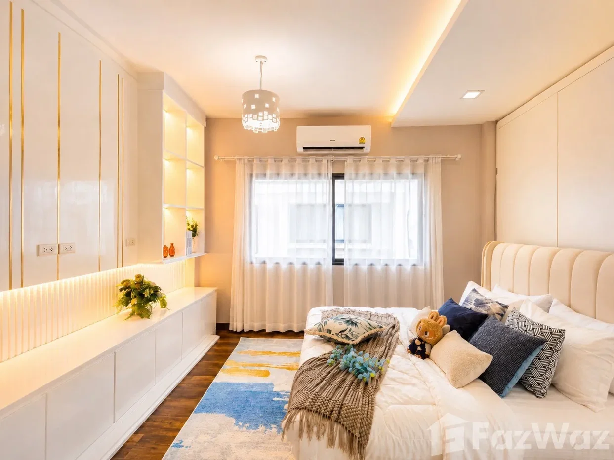 รูป บ้านเดี่ยวให้เช่า 4 ห้องนอน ในโครงการ อุไรวรรณ แกรนด์ วิลล่า 6664692 - รูปที่ 7/16