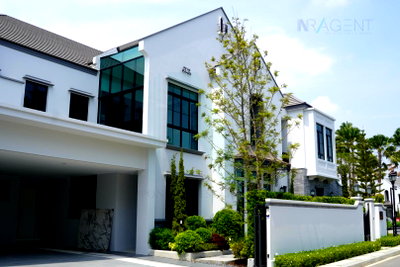 Houses for sale : 📌 For Sell House NANTAWAN RAMA 9-NEW KRUNGTHEPKREETHA 2-story 5 bedroom 7 bathroom