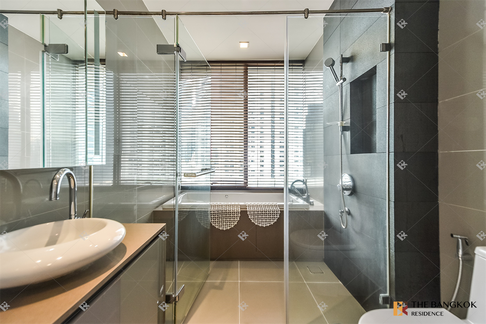 M Silom near BTS Chong Nonsi Convenient Travel, Great Value per Square Meter