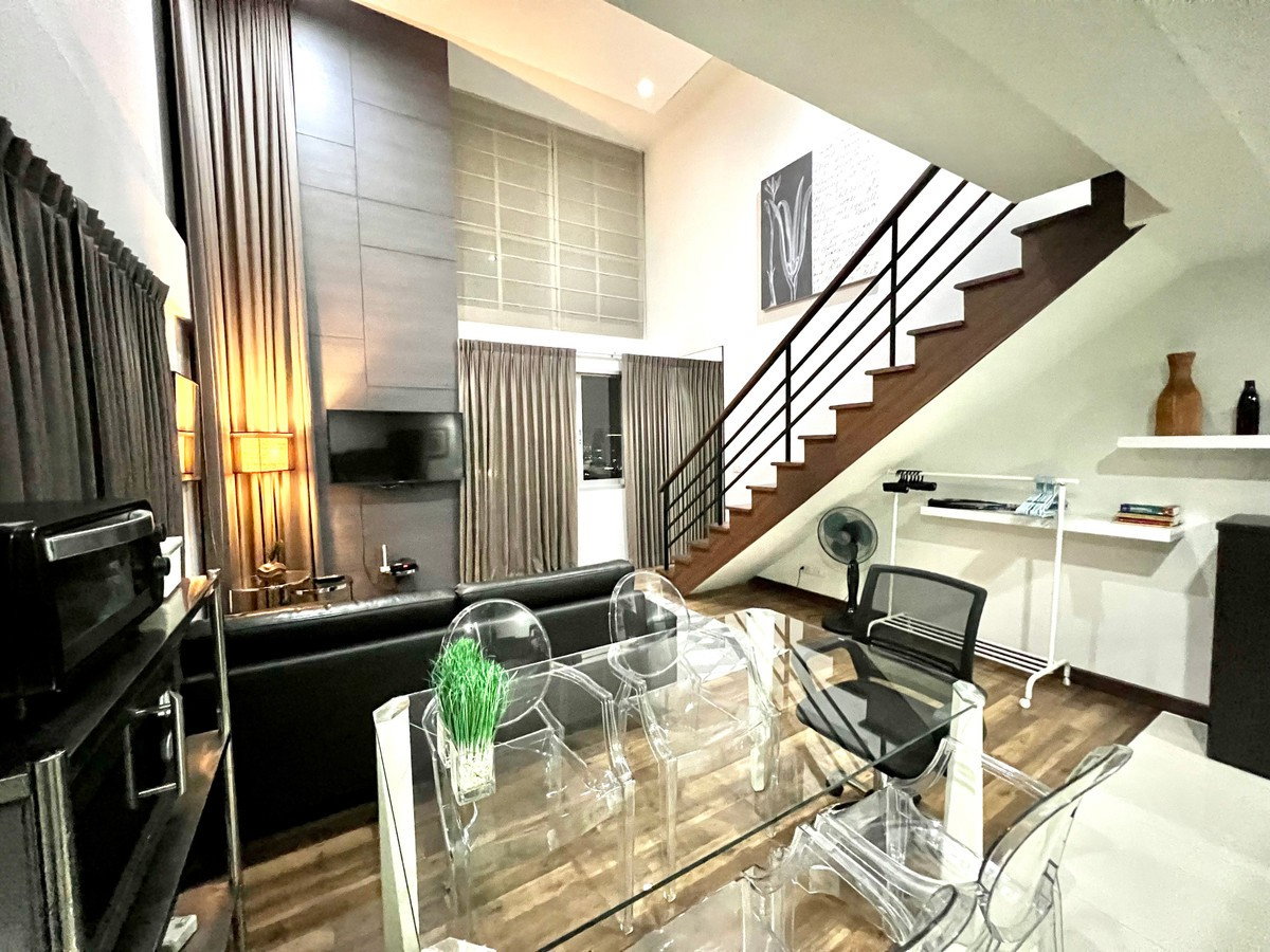 picture LTH15852 - Duplex Condo for Rent Ratchadamri | The Rajadamri | 58 sq.m. | 1 Bed 2 Bath | BTS Ratchadamri | 40K - 1/5