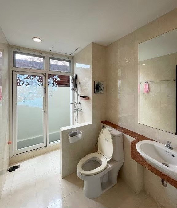รูป 🏡✨ ให้เช่าบ้านเดี่ยว 2 ชั้น พื้นที่กว้าง – Villa Arcadia ศรีนครินทร์  ทำเลดีโซนบางนา–ศรีนครินทร์ ใกล้เมกาบางนาและรถไฟฟ้าสายสีเหลือง - รูปที่ 12/15