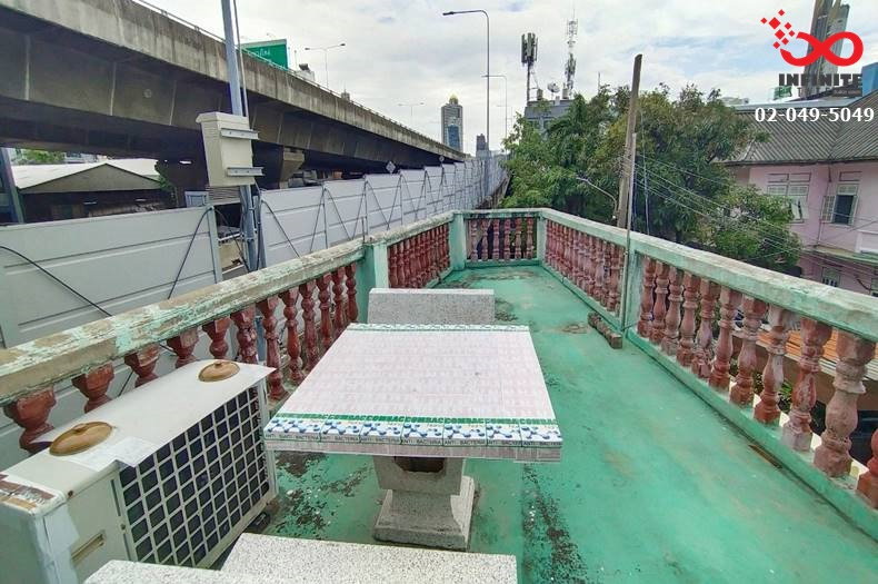 รูป ขายอาคารพาณิชย์ 4 ชั้น 22 ตร.ว. พระราม 4 ตรอกฉลองกรุง บางรัก ใกล้ MRT หัวลำโพง  - รูปที่ 10/11