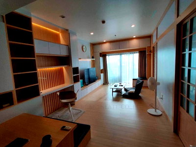Condos for rent : For Rent Condo NOBLE REVENT Building 1, Floor 16,2 bed room, Room size 50.00 sqm