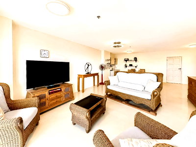 Condos for sale : 1Bedroom Condo for Sale View Talay 5D Jomtien Sea View