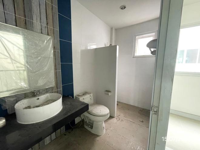 picture SHOP HOUSE 20.3 Sq.w. Si Racha Chonburi for 3.2M - 12/37