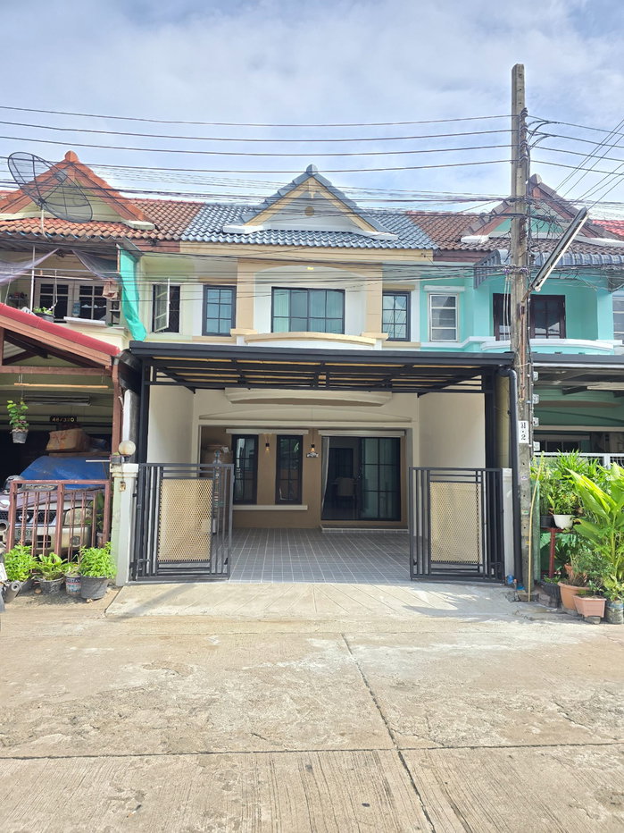 รูป หมู่บ้าน เมืองประชา ถนนหทัยราษฎร์ 37 ซอยย่อย 10 ทาวน์เฮ้าส์ รีโนเวทใหม่ 100% สไตล์โมเดิร์น พร้อมอยู่ ใกล้ทางด่วน ตลาด โรงเรียน - รูปที่ 2/30